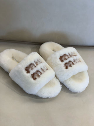 autumn and winter fur slippers