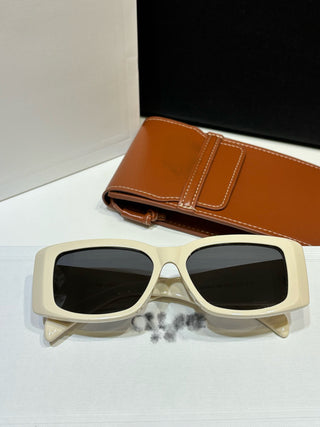 Large-Frame Arc de Triomphe Sunglasses