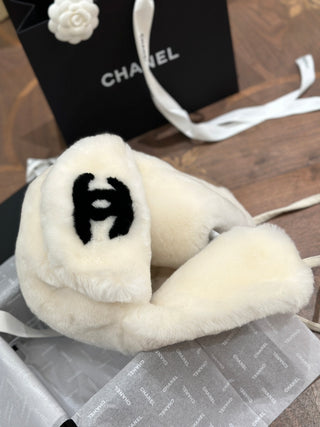 25N Ski Series Lei Feng Hat