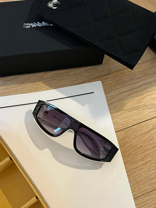 Hot-selling sunglasses