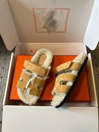 top autumn and winter new H-shaped leather plush slippers