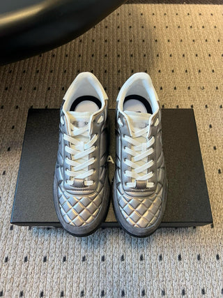 Glossy Plaid Versatile Sneakers (German Training Shoes)