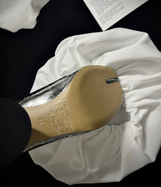 Mirror-finish crackle print split-toe boots (heel height 3/7.5cm)