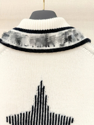 Lucky Star Collar Sweater - Cashmere and Wool Blend Yarn