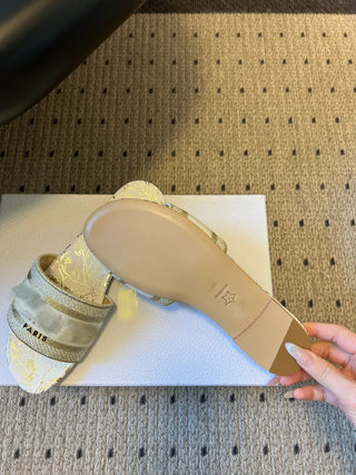 26ss early spring new flat shoes