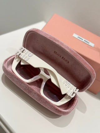 mi⭐️mi⭐️Large Frame Sunglasses