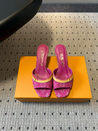 New early spring classic high-heeled sandals