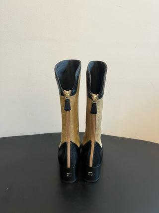 Pointed-Toe Panelled Mary Janes