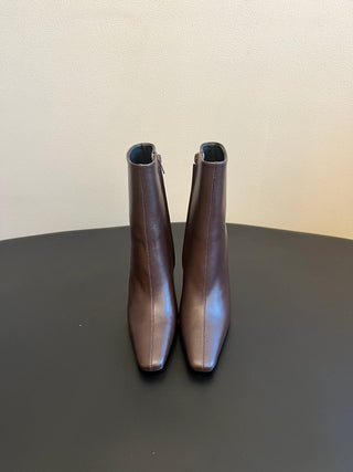 minimalist high-luxury classic pointed-toe high-heeled ankle boots