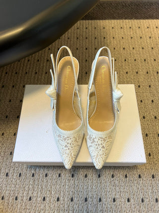 26ss Classic Pointed-Toe Bow High Heels