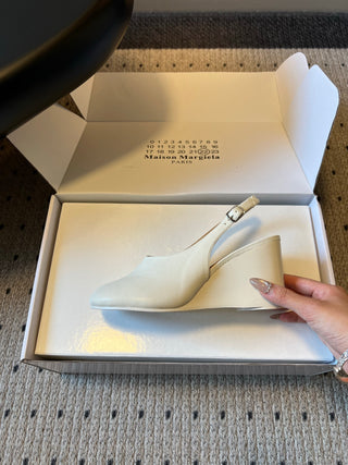 Maison Margiel* Spring/Summer 2026 New Split-Toe Wedge Sandals