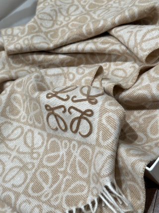 Embossed Scarf 🧣 Milk Tea