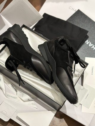 Retro Large Logo Flip-Top Derby Shoes