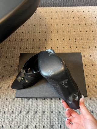 26ss Pointed-toe pleated strap mule high heels