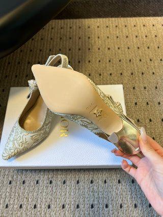 26ss Classic Pointed-Toe Bow High Heels