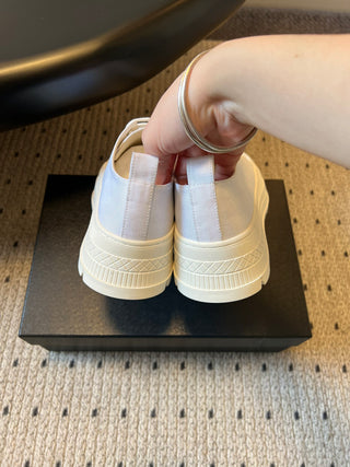 New early spring style diamond-patterned platform casual shoes