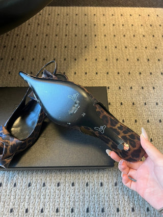 Rose-Embellished Pointed-Toe High-Heeled Sandals