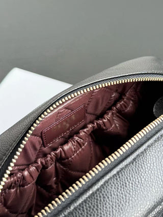 25C Large Toiletry Bag in Lychee Leather