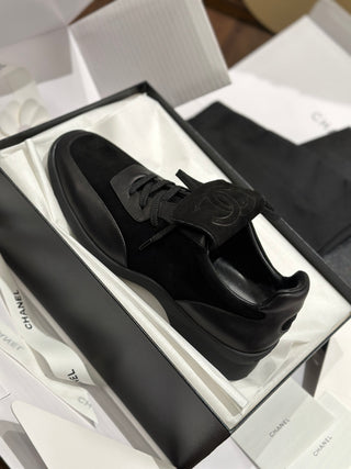 Retro Large Logo Flip-Top Derby Shoes