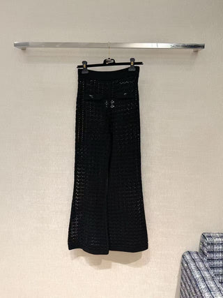 26C镂空 trousers