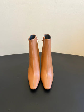 minimalist high-luxury classic pointed-toe high-heeled ankle boots