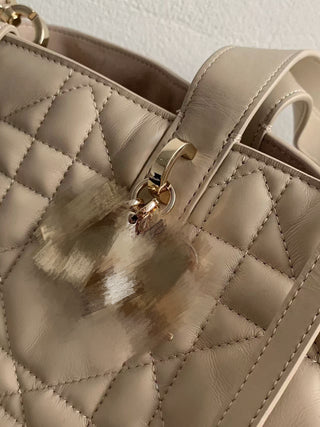 Toujours White Medium