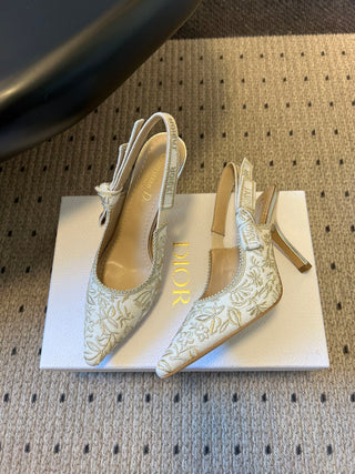 26ss Classic Pointed-Toe Bow High Heels