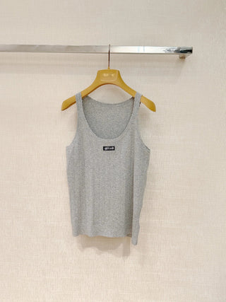 New gray openwork striped short-sleeved knitted vest
