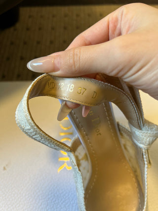 26ss Classic Pointed-Toe Bow High Heels