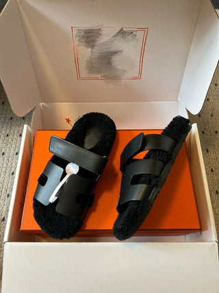 top autumn and winter new H-shaped leather plush slippers