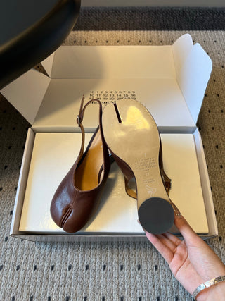 Maison Margiel* Spring/Summer 2026 New Split-Toe Wedge Sandals