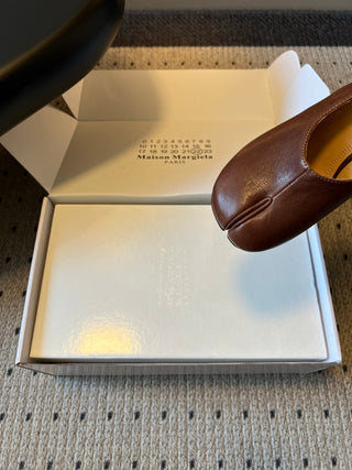 Maison Margiel* Spring/Summer 2026 New Split-Toe Wedge Sandals
