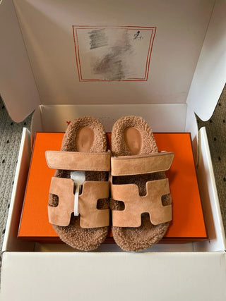 top autumn and winter new H-shaped leather plush slippers