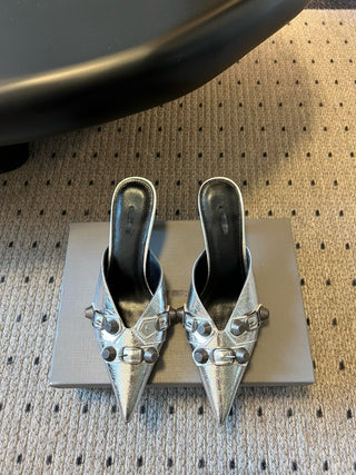 new punk-style high-heeled sandals for spring and summer