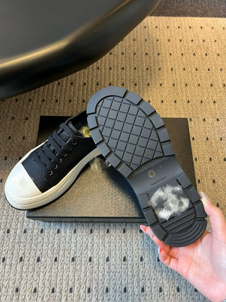 New early spring style diamond-patterned platform casual shoes