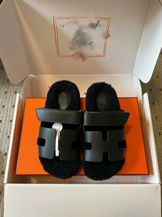 top autumn and winter new H-shaped leather plush slippers