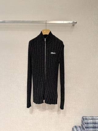 New Arrival: Slim Fit Knit Zipper Top