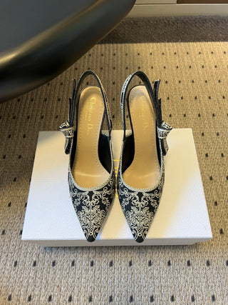 26ss Classic Pointed-Toe Bow High Heels