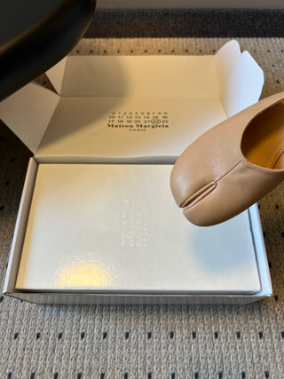 Maison Margiela Spring/Summer 2026 New Split-Toe Wedge Sandals
