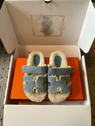 top autumn and winter new H-shaped leather plush slippers