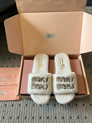 new autumn and winter fur slippers
