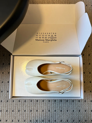 Maison Margiel* Spring/Summer 2026 New Split-Toe Wedge Sandals