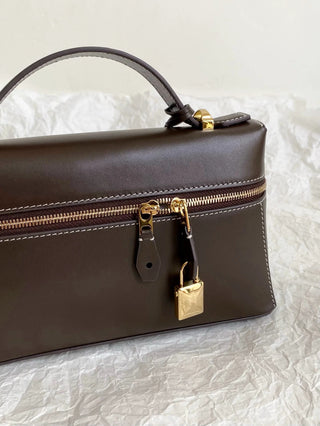 L23 Plain Chocolate