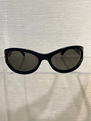 26C headband and sunglasses