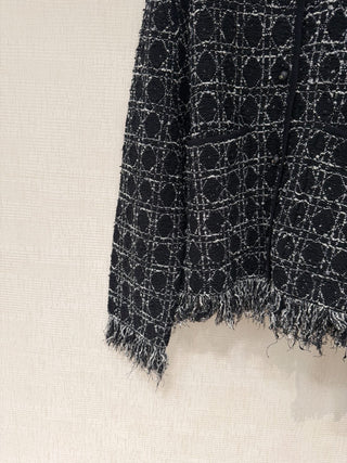 26 Early Spring New Collection: Tweed Cardigan with Woven Pattern and Tassels