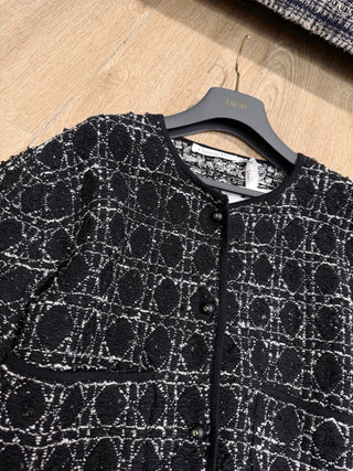 26 Early Spring New Collection: Tweed Cardigan with Woven Pattern and Tassels