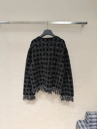 26 Early Spring New Collection: Tweed Cardigan with Woven Pattern and Tassels