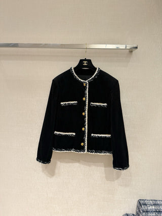 Chane* Métiers d'Art collection new striped corduroy jacket