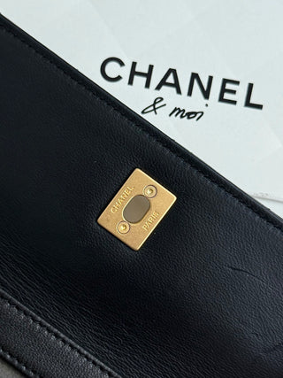 25A Suede Horizontal Phone Bag