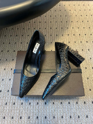 Alai* New Crocodile-Patterned Pointed-Toe High Heels